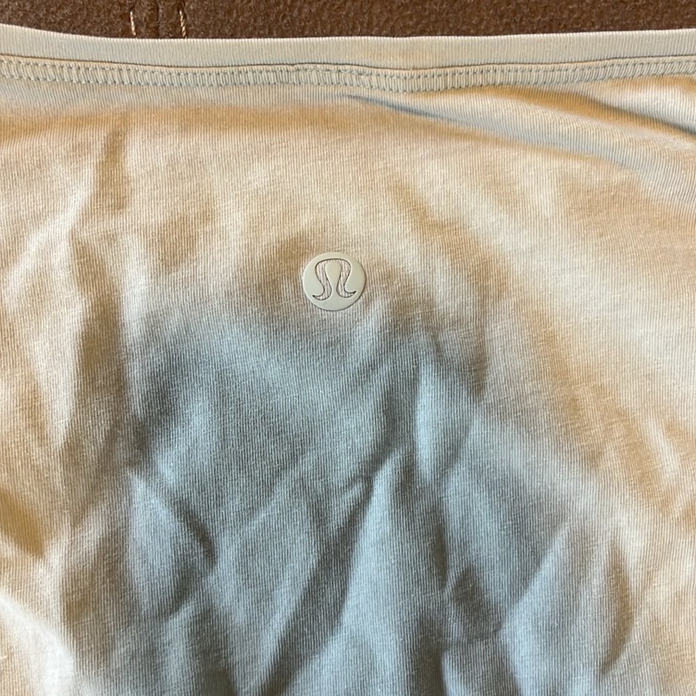 Lululemon Back In Action Long Sleeve in
Jade Grey - Picture 5 of 7